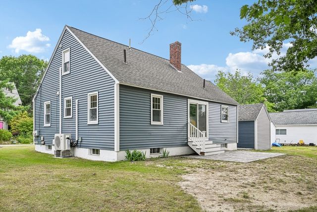 20 Doris Avenue, Portsmouth, NH 03801