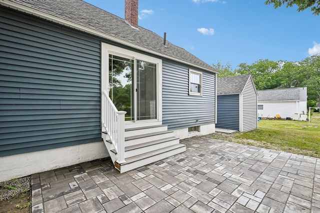20 Doris Avenue, Portsmouth, NH 03801