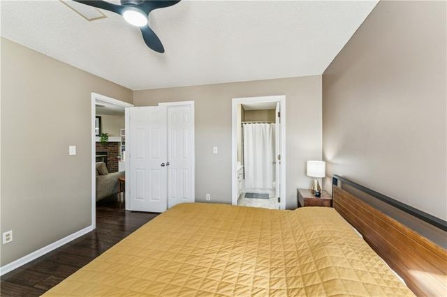 220 E Hansen Court, Independence, MO 64055