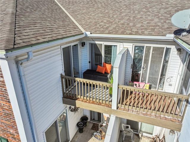 220 E Hansen Court, Independence, MO 64055