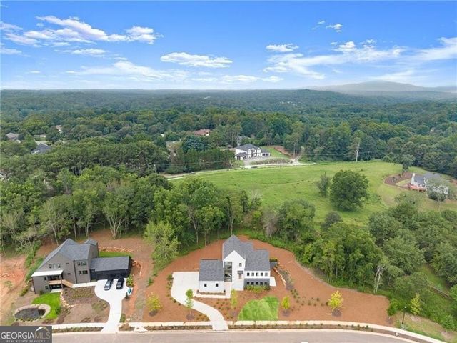 235 Winterberry Way NW, Roswell, GA 30075