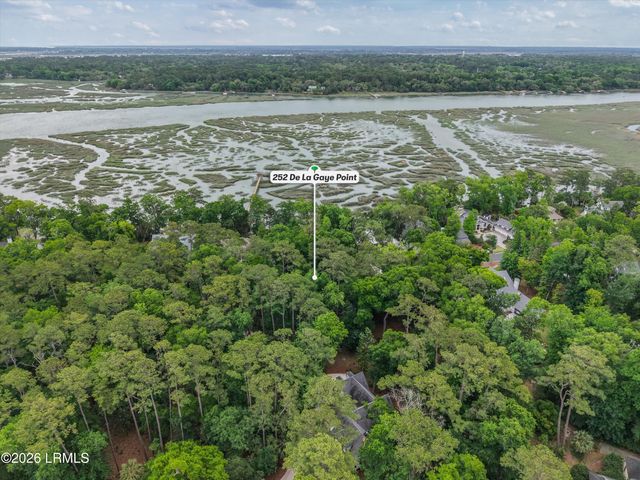 252 De La Gaye Point, Beaufort, SC 29902