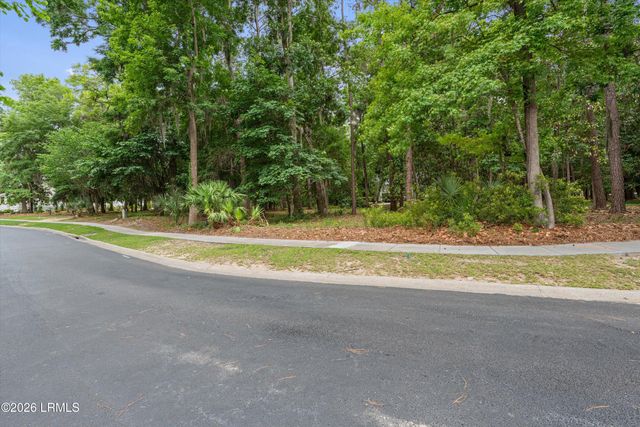 252 De La Gaye Point, Beaufort, SC 29902