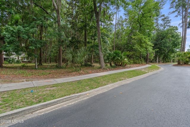 252 De La Gaye Point, Beaufort, SC 29902