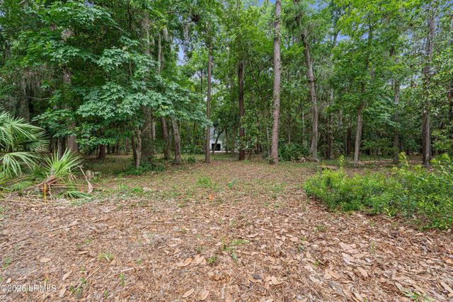 252 De La Gaye Point, Beaufort, SC 29902