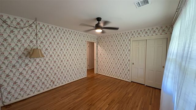 5443 S Marion Avenue E, Tulsa, OK 74135