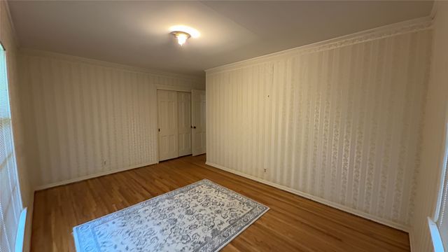 5443 S Marion Avenue E, Tulsa, OK 74135