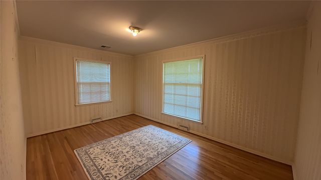 5443 S Marion Avenue E, Tulsa, OK 74135