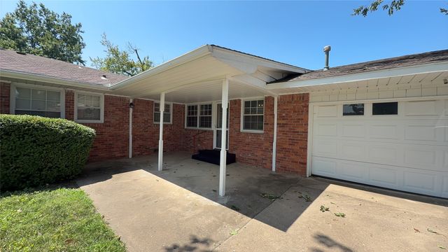 5443 S Marion Avenue E, Tulsa, OK 74135