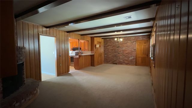 5443 S Marion Avenue E, Tulsa, OK 74135