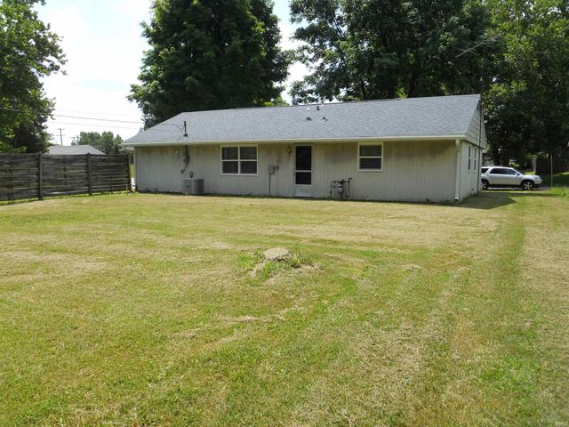 392 S Cedar Drive, Ellettsville, IN 47429
