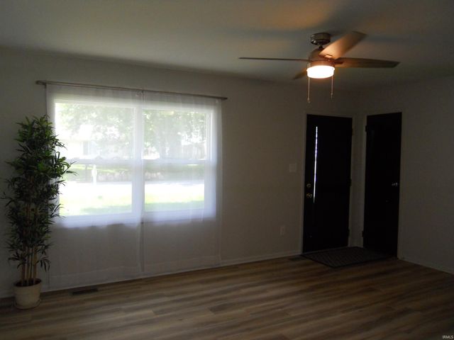 392 S Cedar Drive, Ellettsville, IN 47429