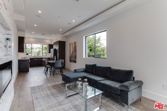 4830 W pickford Street, Los Angeles, CA 90019