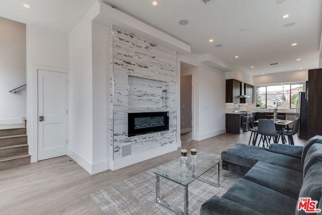 4830 W pickford Street, Los Angeles, CA 90019