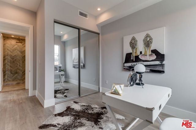 4830 W pickford Street, Los Angeles, CA 90019