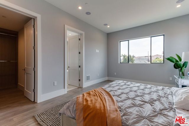 4830 W pickford Street, Los Angeles, CA 90019