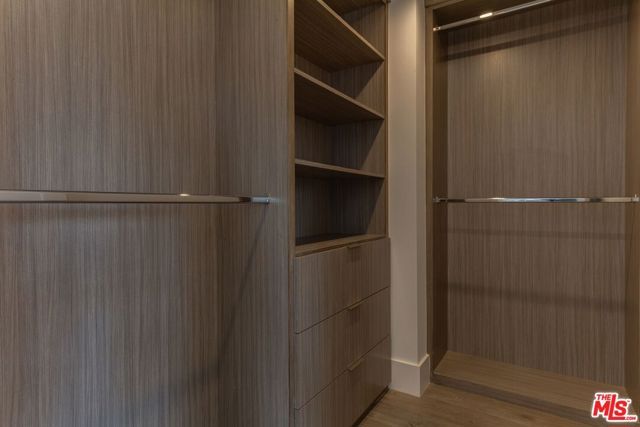 4830 W pickford Street, Los Angeles, CA 90019