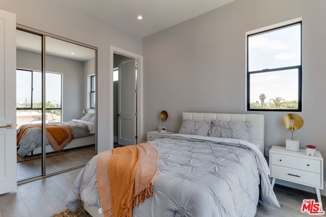 4830 W pickford Street, Los Angeles, CA 90019