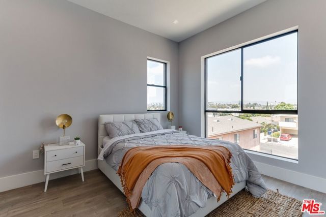 4830 W pickford Street, Los Angeles, CA 90019