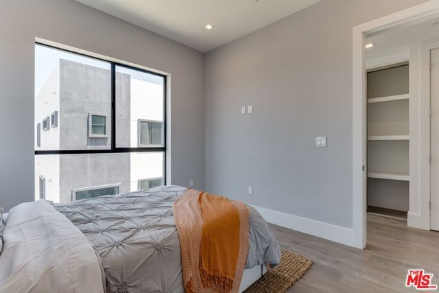 4830 W pickford Street, Los Angeles, CA 90019