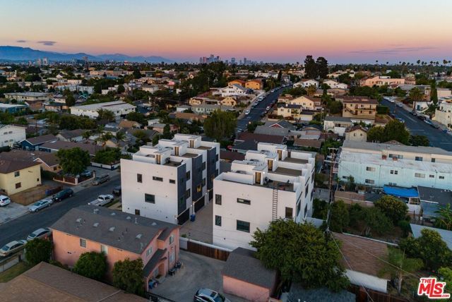 4830 W pickford Street, Los Angeles, CA 90019