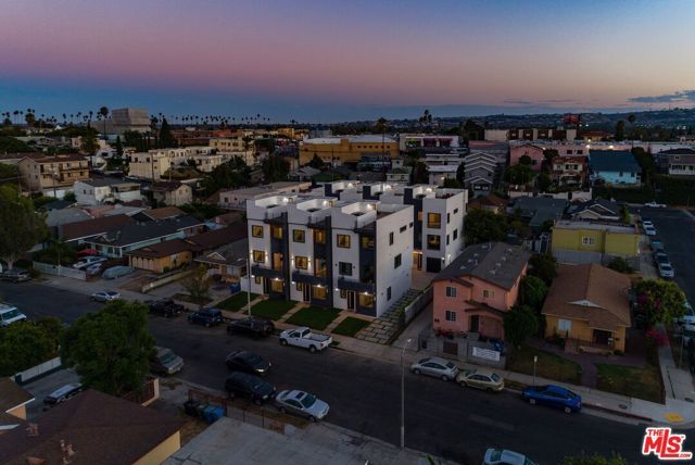 4830 W pickford Street, Los Angeles, CA 90019