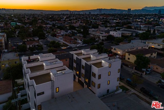 4830 W pickford Street, Los Angeles, CA 90019