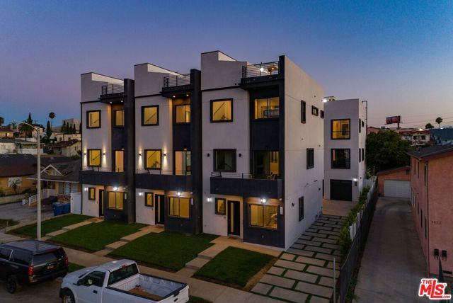 4830 W pickford Street, Los Angeles, CA 90019