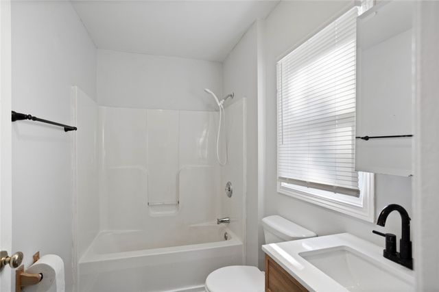 134 Marshall Avenue, Seneca, SC 29678