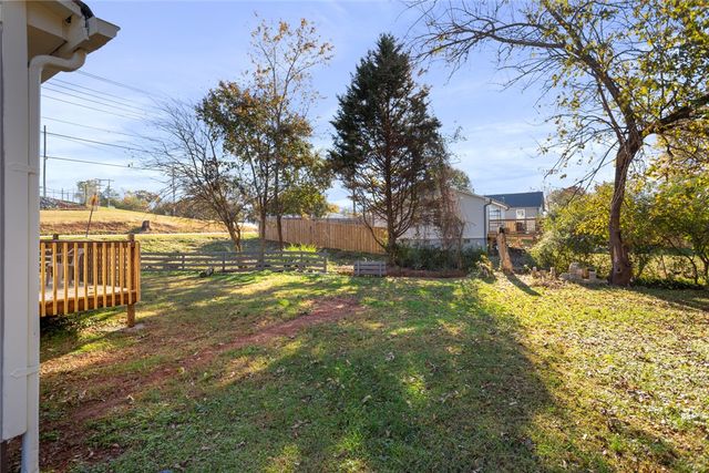 134 Marshall Avenue, Seneca, SC 29678