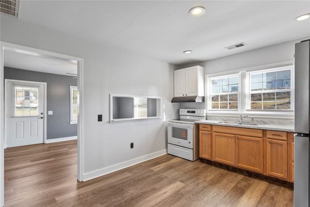 134 Marshall Avenue, Seneca, SC 29678