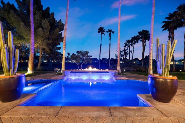53442 Via Dona, La Quinta, CA 92253