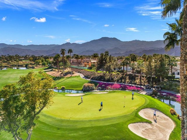 53442 Via Dona, La Quinta, CA 92253