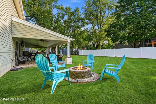 14 Lynn Drive, Ocean Twp, NJ 07712