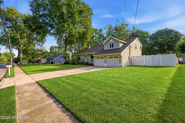 14 Lynn Drive, Ocean Twp, NJ 07712