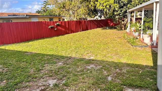 4443 NW 179th Ter, Miami Gardens, FL 33055