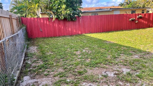 4443 NW 179th Ter, Miami Gardens, FL 33055
