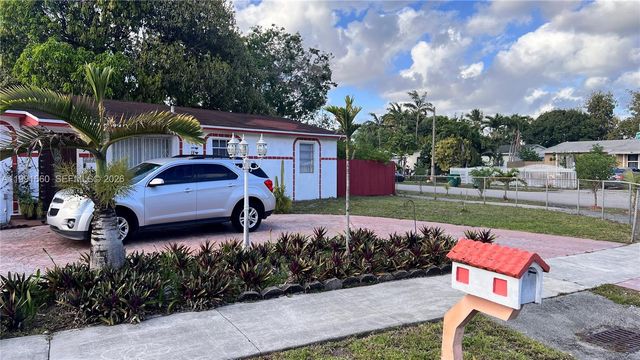 4443 NW 179th Ter, Miami Gardens, FL 33055