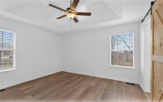 8000 W 148th Street, Overland Park, KS 66223