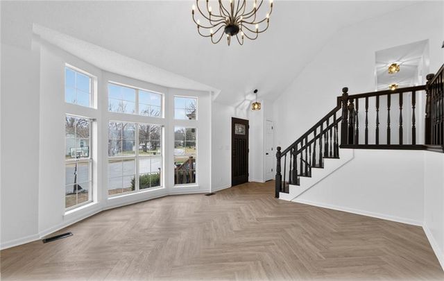 8000 W 148th Street, Overland Park, KS 66223