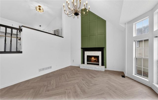 8000 W 148th Street, Overland Park, KS 66223