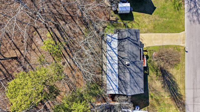 2502 Woodthrush Drive, Chattanooga, TN 37421