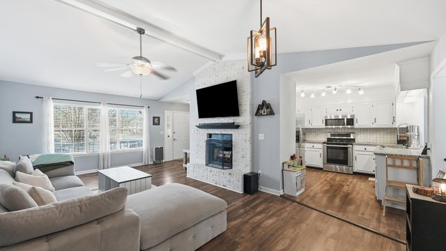 2502 Woodthrush Drive, Chattanooga, TN 37421