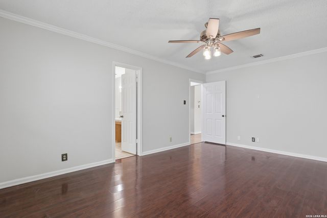 239 BURLINGTON DR, San Antonio, TX 78245