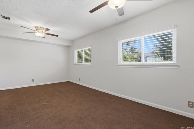 239 BURLINGTON DR, San Antonio, TX 78245