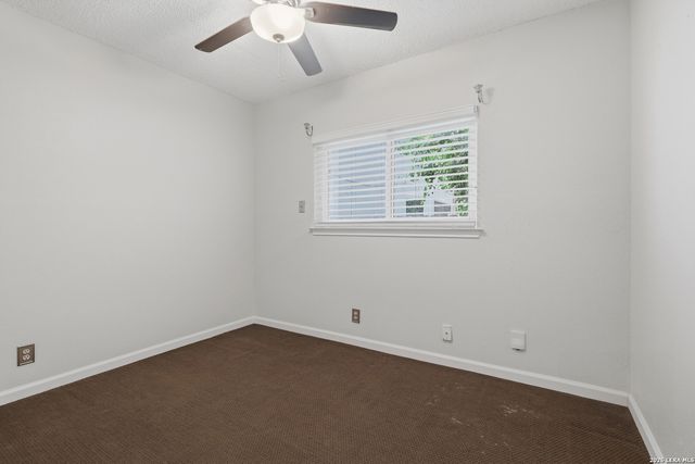 239 BURLINGTON DR, San Antonio, TX 78245