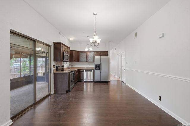 239 BURLINGTON DR, San Antonio, TX 78245