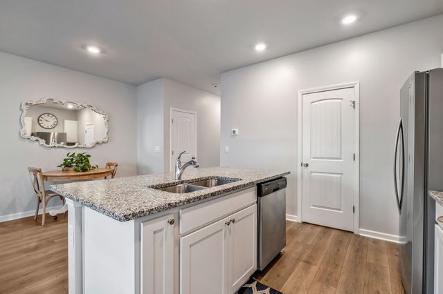 435 Waterfowl Way, Lebanon, TN 37090