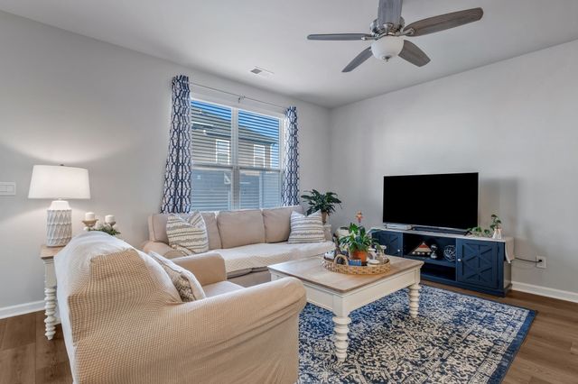 435 Waterfowl Way, Lebanon, TN 37090