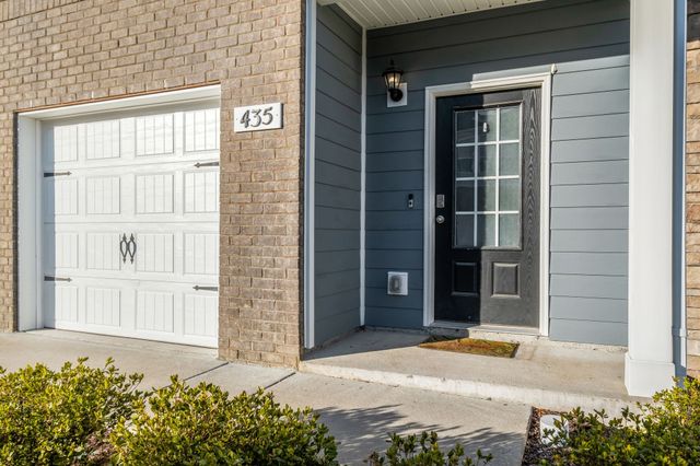435 Waterfowl Way, Lebanon, TN 37090